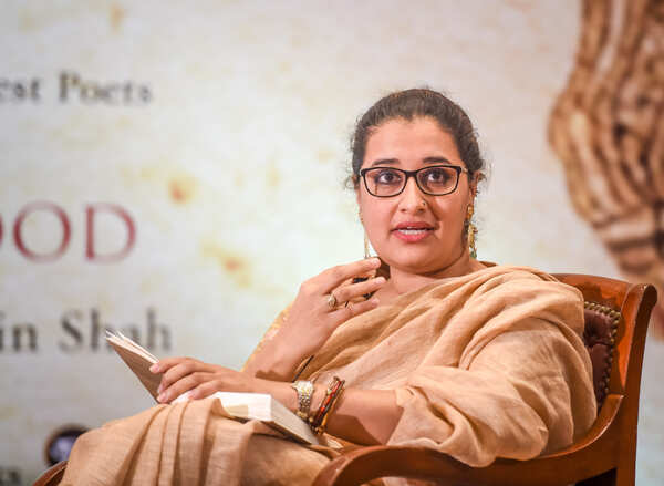 Kausar Munir Images