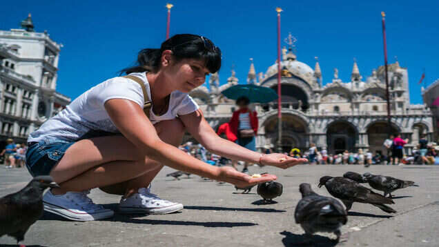 Venice soon to start fining tourists for sitting in &lsquo;undesignated&rsquo; areas