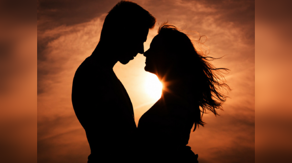 Fantasising about a third person