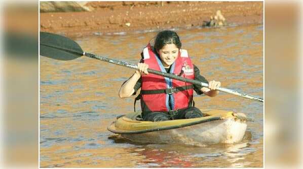 Gayatri goes for Kayaking