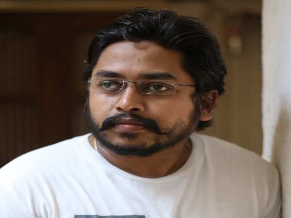 Varun Narvekar Photos