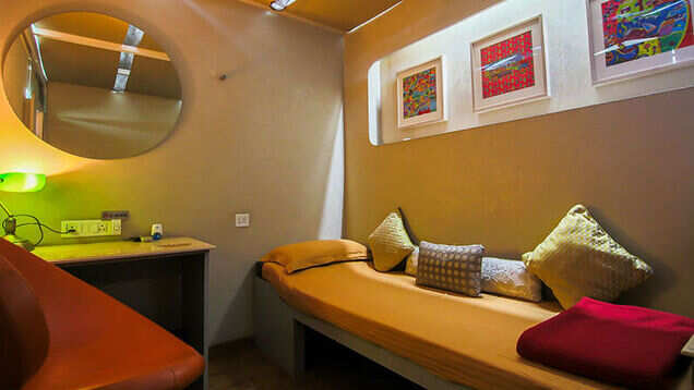 Sleeping pods: airports with sleeping facilities for passengers
