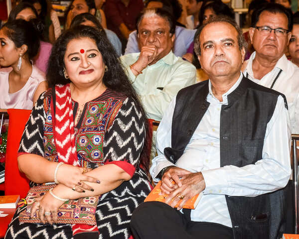 Apara Mehta