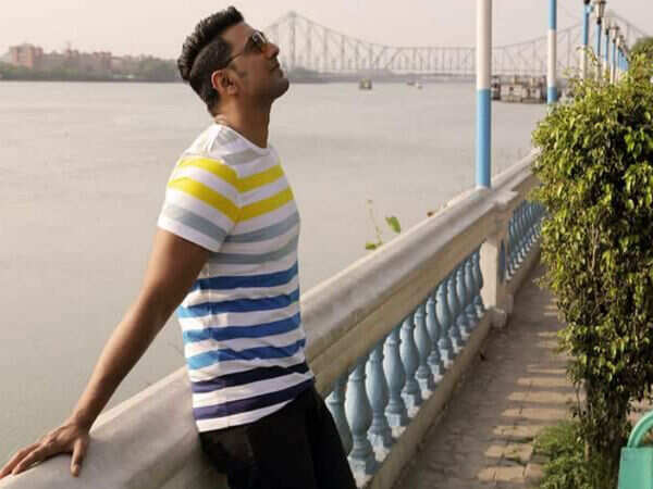 Pratim D. Gupta Wallpapers