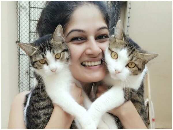 Resham Tipnis Stills