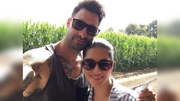 Sunny Leone shares an endearing picture with Daniel Weber