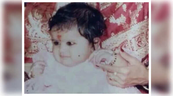 This childhood pic of Sanskruti Balgude is too cute to handle!