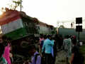 7 dead as New Farakka Express derails in Raebareli