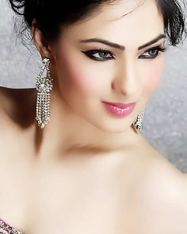 Nikesha Patel