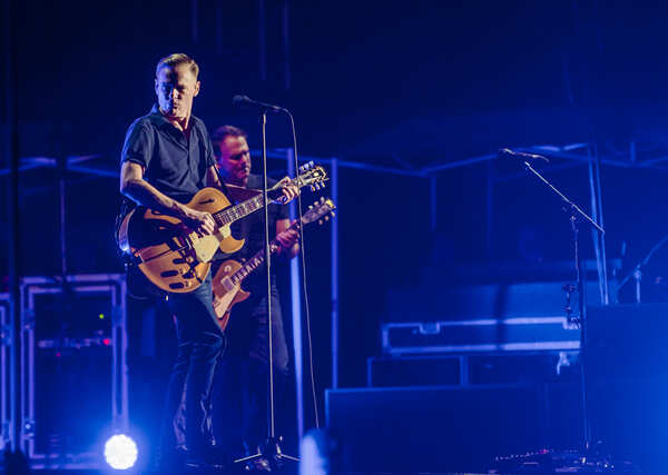 Bryan Adams