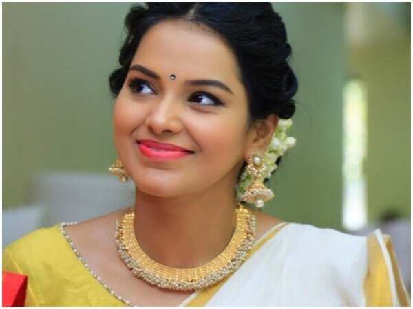 Titeeksha Tawde Photos