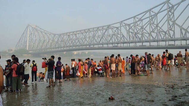 Can&rsquo;t &lsquo;ghat&rsquo; enough: 5 old-world Ganga ghats in Kolkata