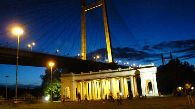 Can&rsquo;t &lsquo;ghat&rsquo; enough: 5 old-world Ganga ghats in Kolkata