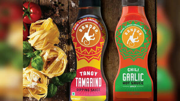 Tangy and chilli sauce combo