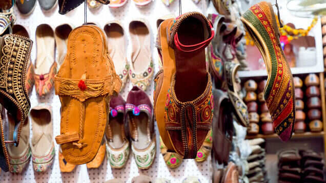 For the sake of souvenirs &ndash; 5 things to buy from Punjab