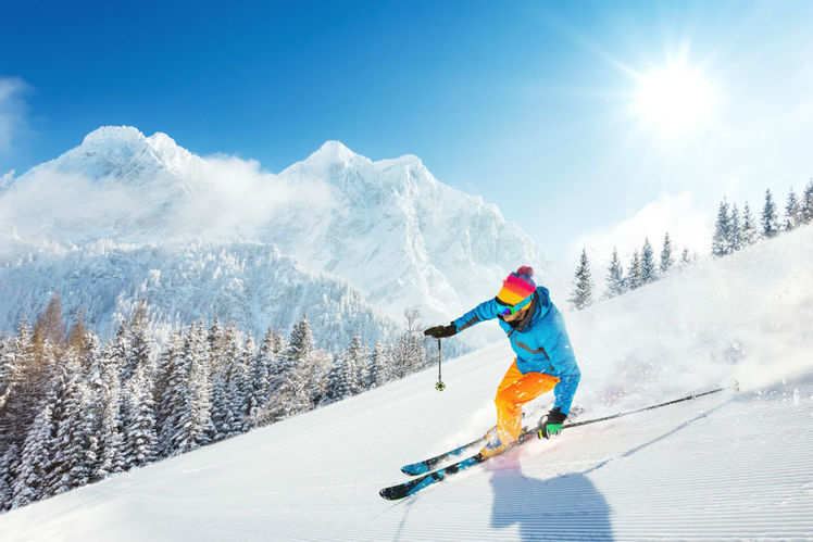 Skiing in Gulmarg | Times of India Travel