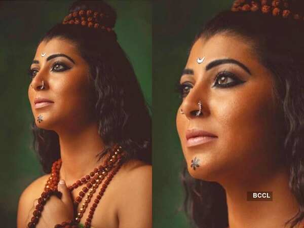 Tejaswini Pandit