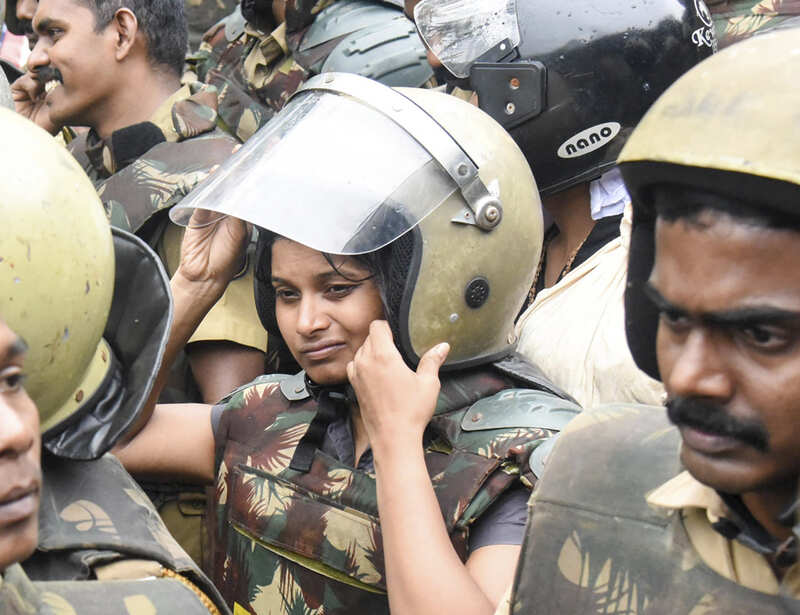 Kavitha Jakkala, Rehana Fathima return without entering the Sabarimala shrine