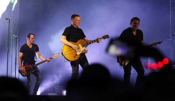 Bryan Adams