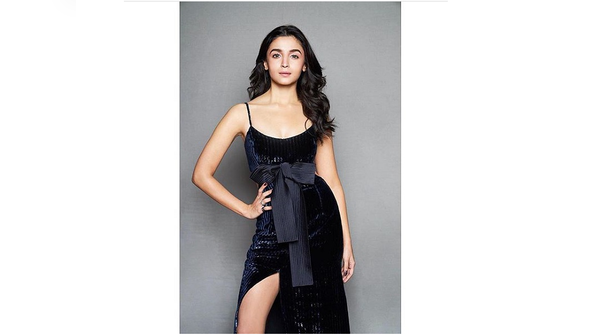 Photo: Alia Bhatt looks like a true princess in her latest click