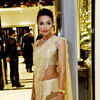 Article image for: <i class="tbold">shalini passi</i>