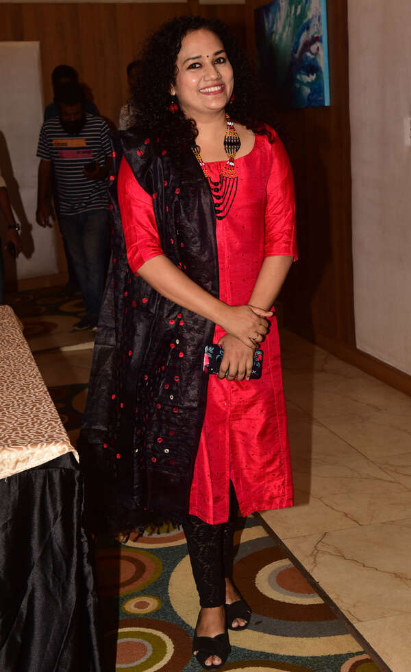 Muthumani Pictures