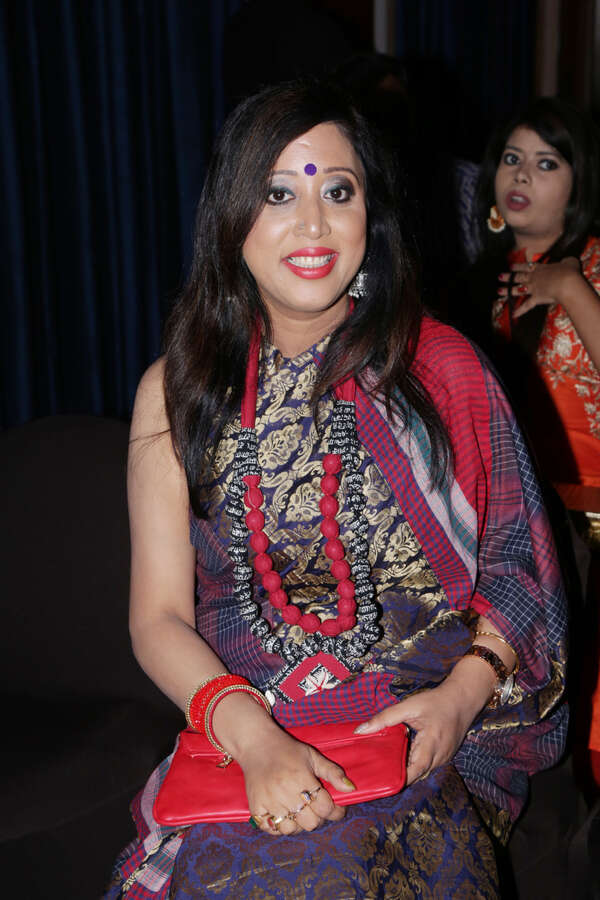 Reshmi Mitra Pictures