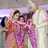 Article image for: Lalu's son <i class="tbold">tej pratap</i> seeks divorce from Aishwarya Rai