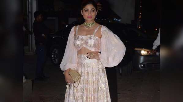Shamita Shetty stuns in a powder pink outfit