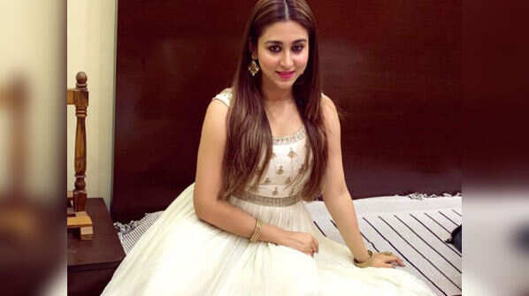 Diwali special: TV celebs and their looks you can follow this festive season