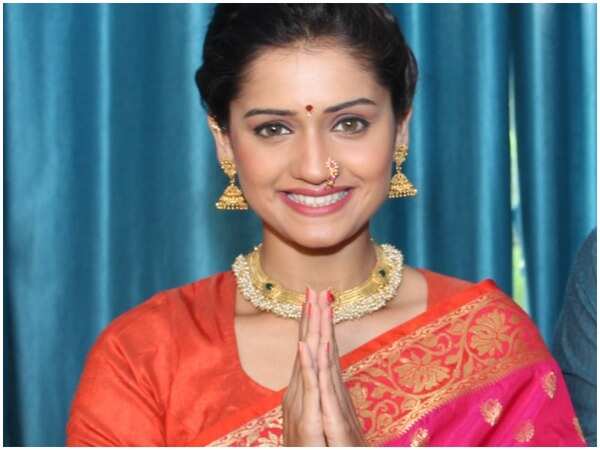 Hruta Durgule Photos
