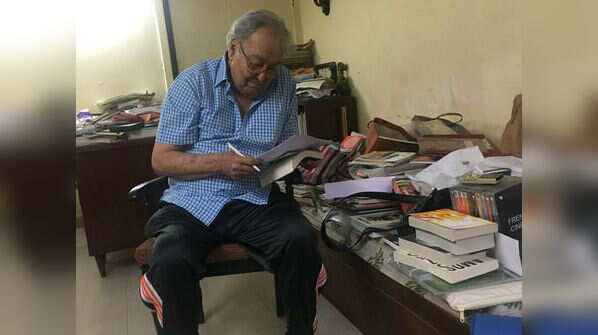 Soumitra Chatterjee’s fake Facebook account