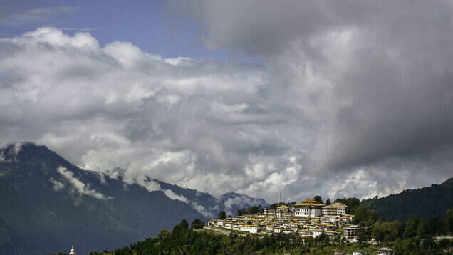 If you want to travel on a low budget this winter, visit these destinations