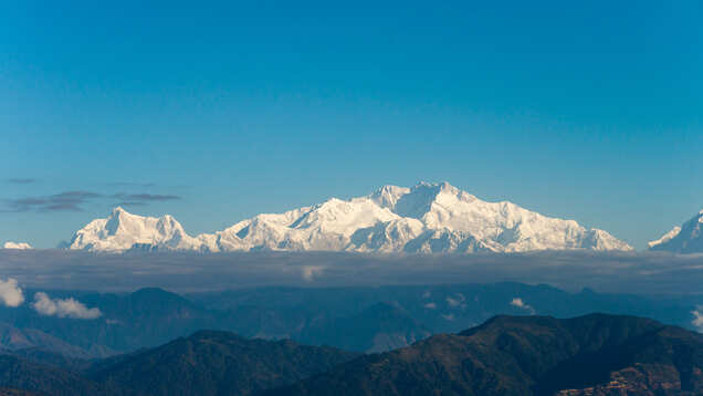 5 spectacular destinations for night treks in India