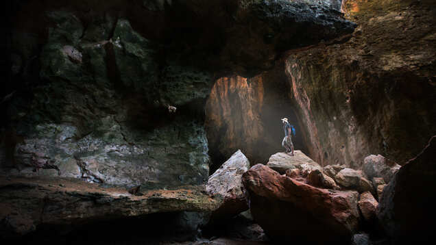 5 spectacular destinations for night treks in India