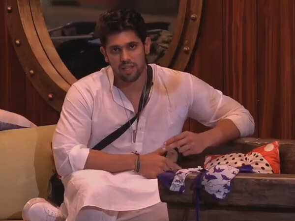 Deepak Pictures