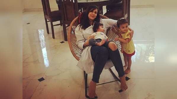 Refutes Farhan's allegations of disappearing with their daughters