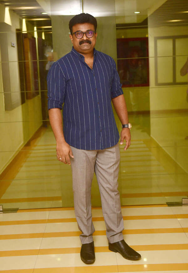 Kalabhavan Shajohn Pictures
