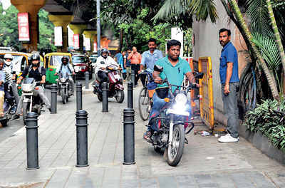 Bikes sales on footpaths