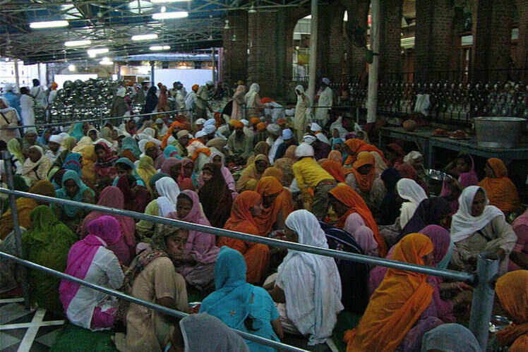 Amazing facts about Golden Temple’s langar. How many did you know of?