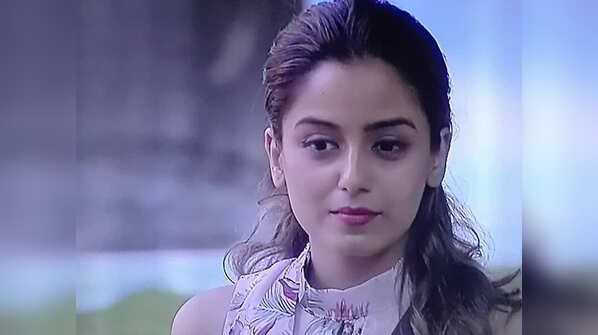 Srishty describes housemates
