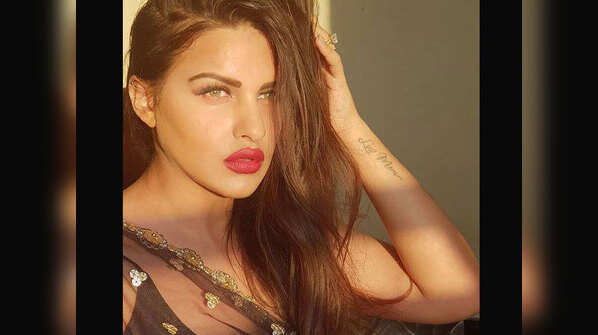 She started her career in the Punjabi music industry with Kuldeep Manak’s song