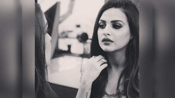 Birthday Special! Himanshi Khurana: Interesting facts about the Punjabi diva