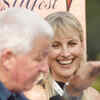Click here to see the latest images of <i class="tbold">allan pease</i>