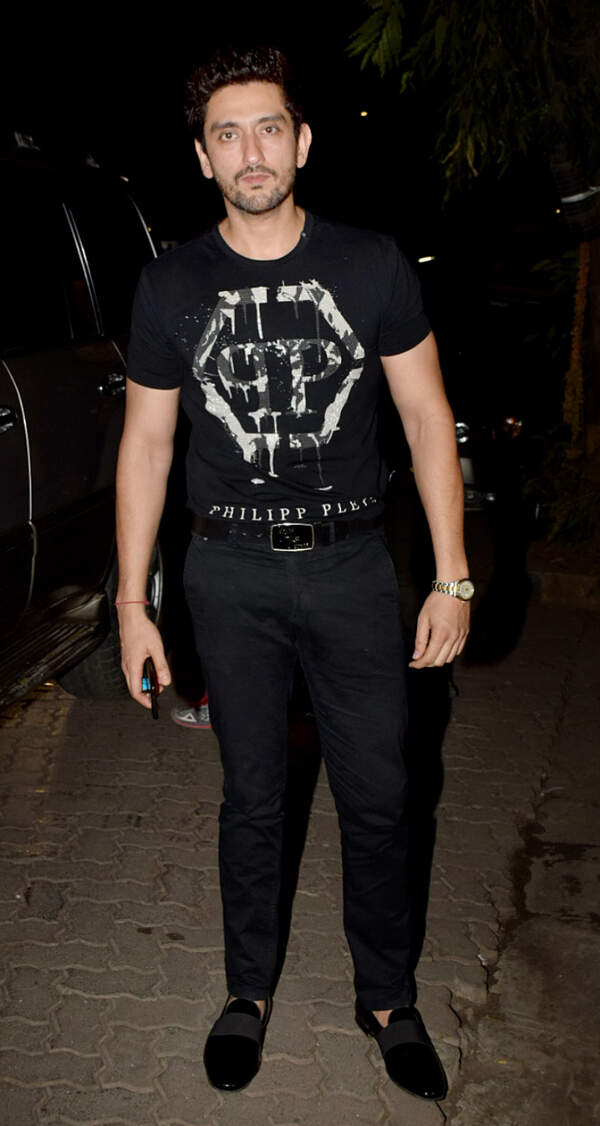 Shaad Randhawa Pictures