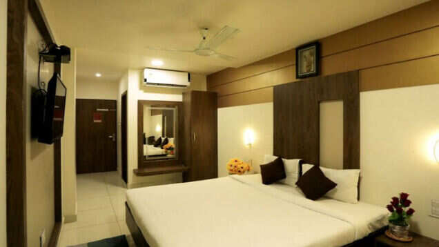 Hotels in Bhuj