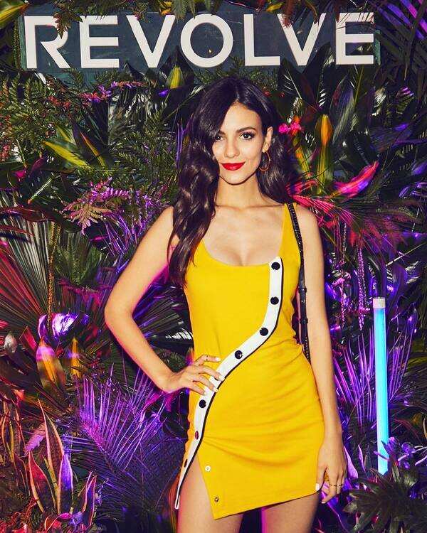 Victoria Justice Photos