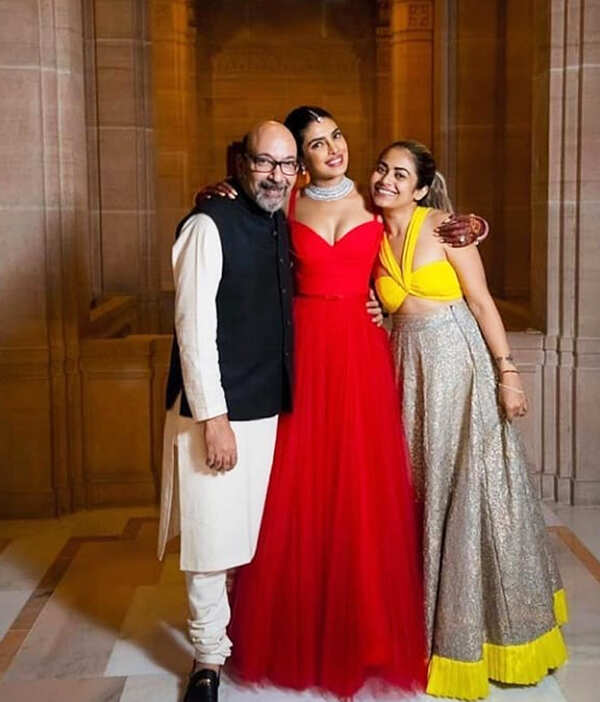 Mickey Contractor