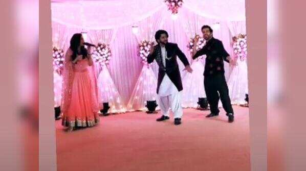 Kunal and Nakuul set the stage on fire