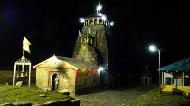 Madhyamaheswar temple in Uttarakhand and its connection with Mahabharata war